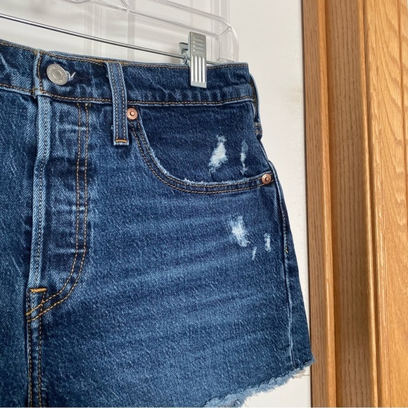 Levi’s Original 501 Button Fly Jeans Shorts Size 27 - Picture 3 of 10